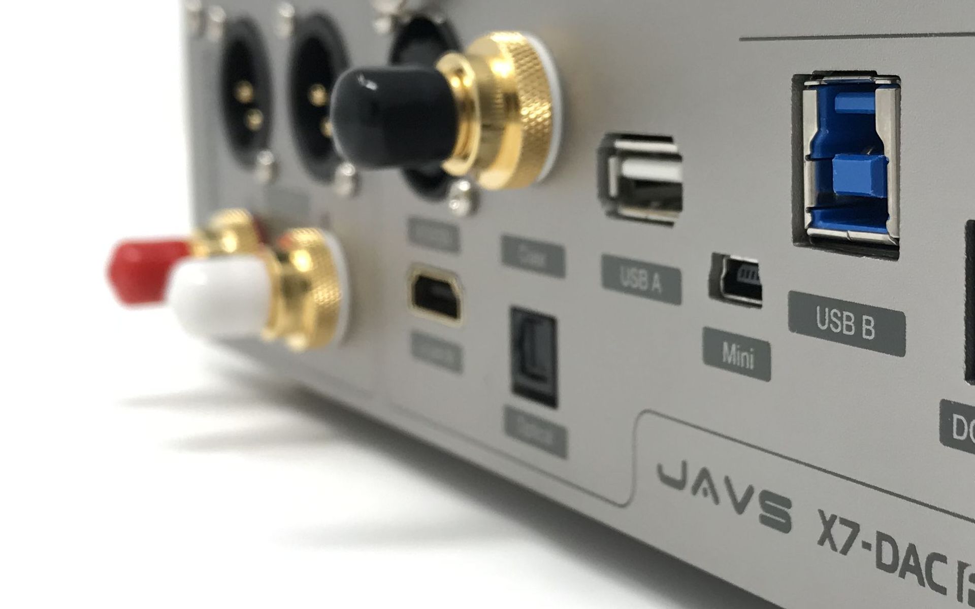 X7-DAC-Femto-MQA_Photo_Silver