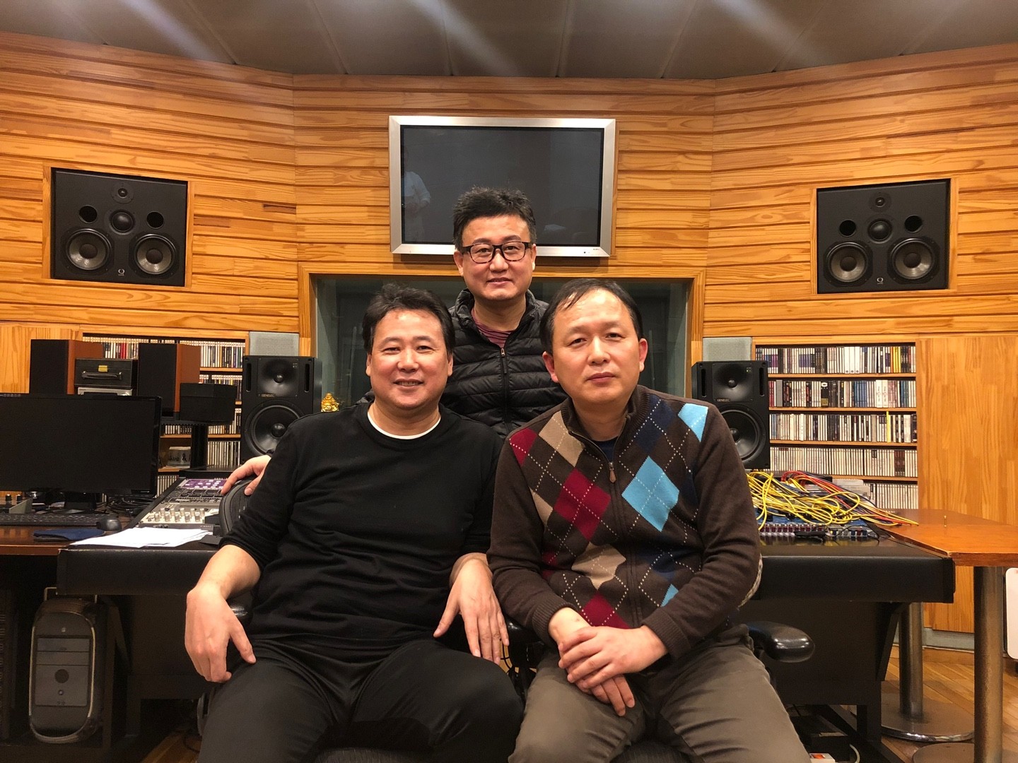 投稿についてもっと詳しく Diremイヤホンと音響機器エゴシス