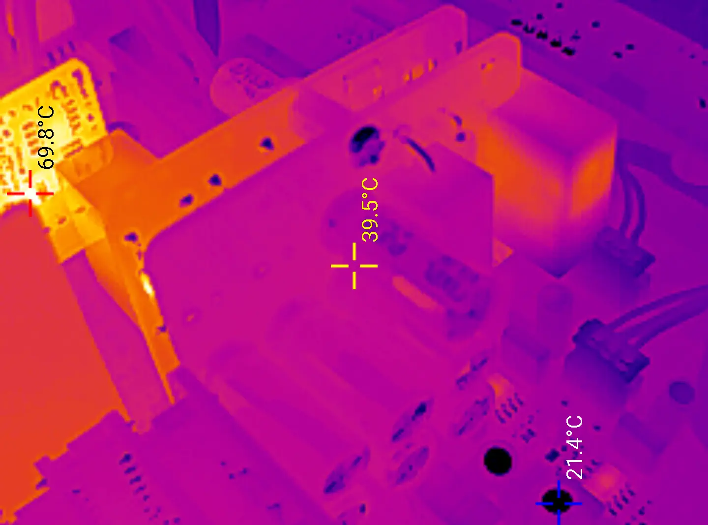 スーパーキャパシタ（ほぼ発熱無し）