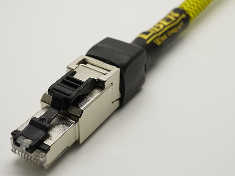 あなたが現在見ているのは レビュー：LIBREシルバーLANケーブル