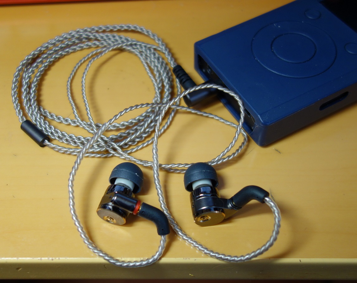 投稿についてもっと詳しく W様「現在は、これ以上のイヤホンは考えられない」RE-1